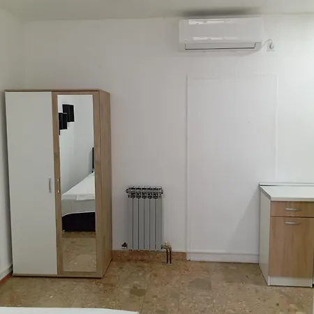 Apartament Mara *